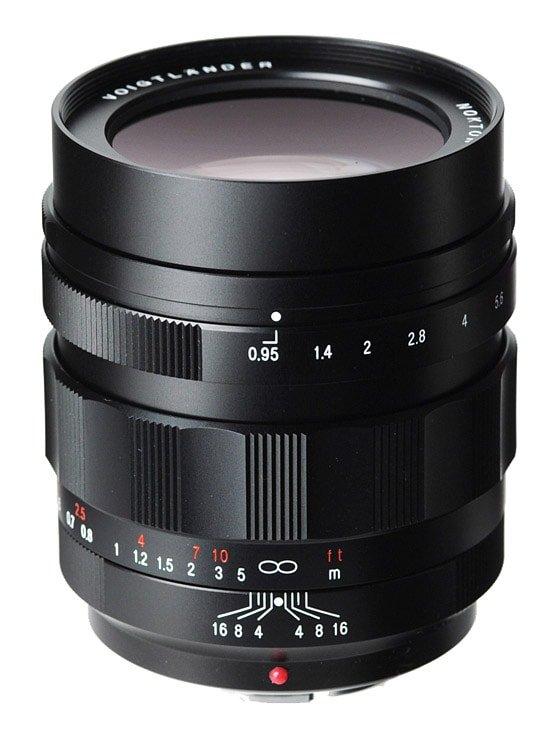 Voigtlander Nokton 42.5mm f/0.95 – Micro four thirds lens – Low light samples